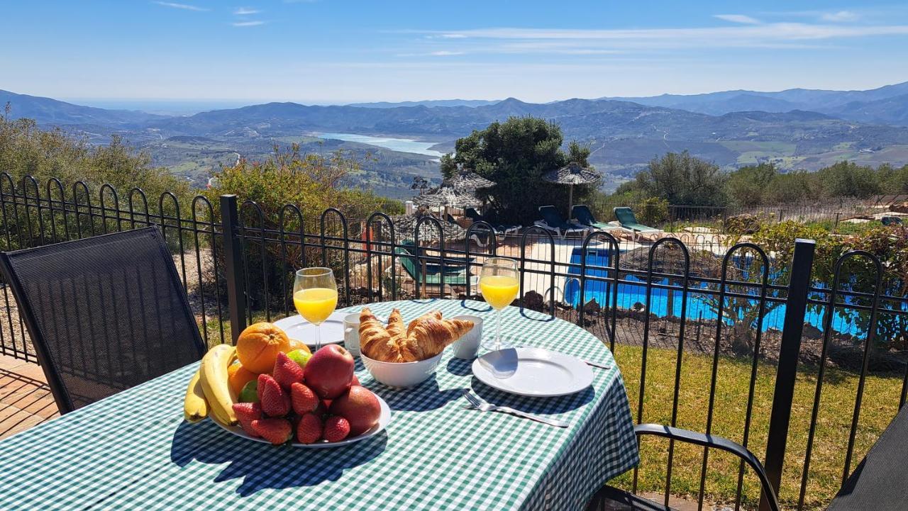 Cantueso Holiday Park Periana エクステリア 写真