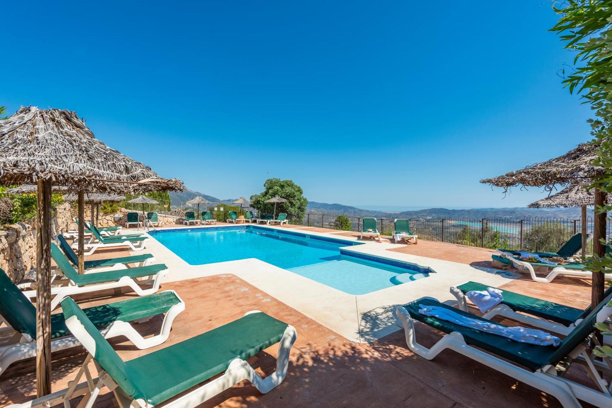 Cantueso Holiday Park Periana エクステリア 写真